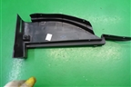 Держатель задней полки левый (M125608030) для Chery M-11 с 2010-2015г
