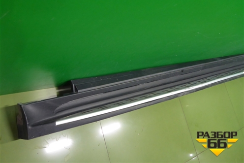 Подножка левая (с подсветкой) (A1666980025) для Mercedes Benz GL-Klass X166 с 2012г