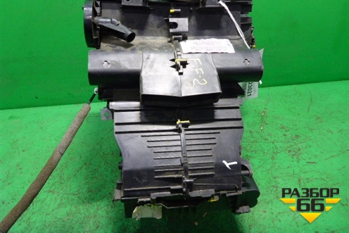 Корпус отопителя (8M5119B555AD) для Ford Focus 2 с 2008-2011г (Фокус)