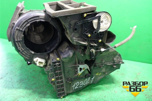 Корпус отопителя (8M5119B555AD) для Ford Focus 2 с 2008-2011г (Фокус)