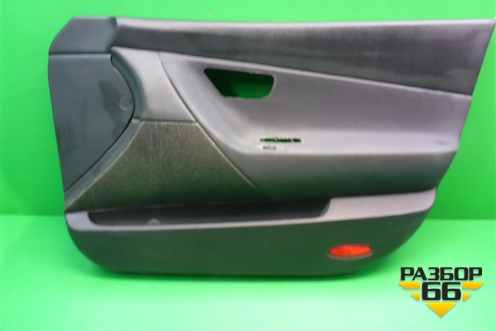 Обшивка двери передней правой под электрику для Nissan Primera (P12E) с 2001-2008г