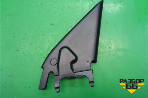 Накладка двери передней правой уголок для Nissan Primera (P12E) с 2001-2008г