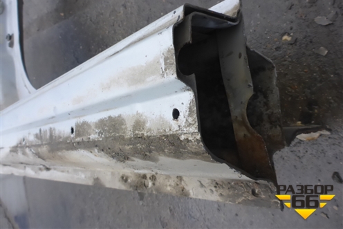 Порог со стойкой правый для Nissan Primera (P12E) с 2001-2008г