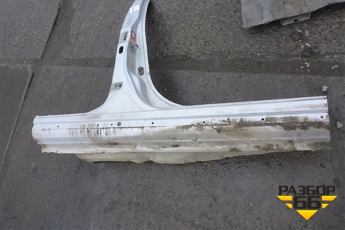 Порог со стойкой правый для Nissan Primera (P12E) с 2001-2008г