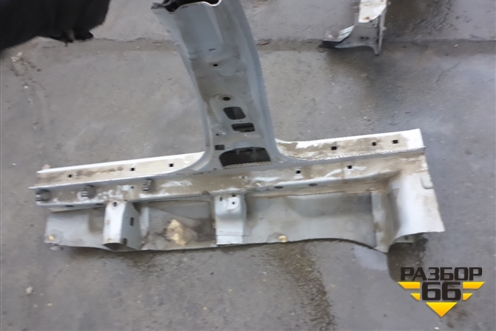 Порог со стойкой правый для Nissan Primera (P12E) с 2001-2008г