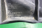 Кронштейн заднего бампера левый (под фонарь) (7L6807861) для Volkswagen Touareg c 2002-2010г