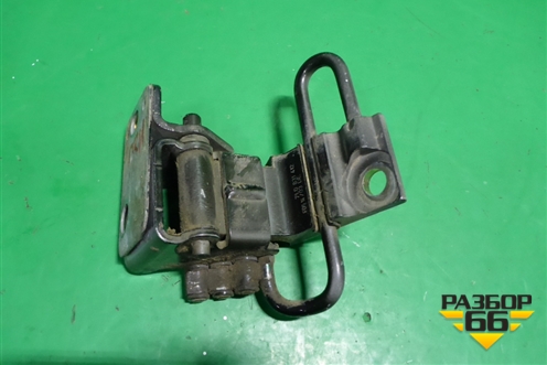 Петля двери передней правой нижняя (7L0831412) для Volkswagen Touareg c 2002-2010г