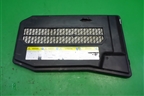 Крышка аккумулятора (под сиденьем) (7L0864643B) для Volkswagen Touareg c 2002-2010г