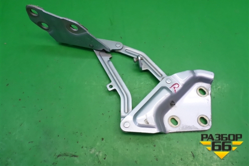 Петля капота правая (7L6823302) для Volkswagen Touareg c 2002-2010г
