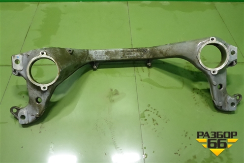 Балка передняя поперечная (крепления опор двигателя) (7L0199207) для Volkswagen Touareg c 2002-2010г