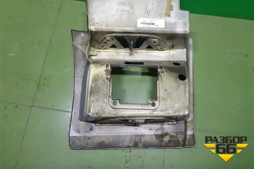 Корпус подножки левой (нижний) (A9606661703) для Mercedes Benz  TRUCK Actros MP4 с 2012г