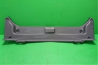 Обшивка багажника на заднюю панель (5838733140) для Toyota Camry V70 с 2017г