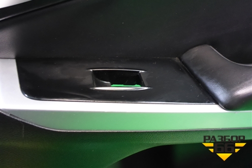 Обшивка двери задней правой под электрику (после 2013г) (7324034000) для Ssang Yong Actyon с 2010г (Актион)