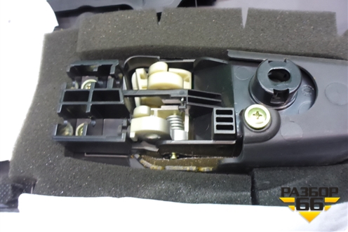 Обшивка двери задней правой под электрику (после 2013г) (7324034000) для Ssang Yong Actyon с 2010г (Актион)