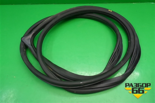 Уплотнитель двери (передней правой на кузов) для Ssang Yong Actyon с 2010г (Актион)