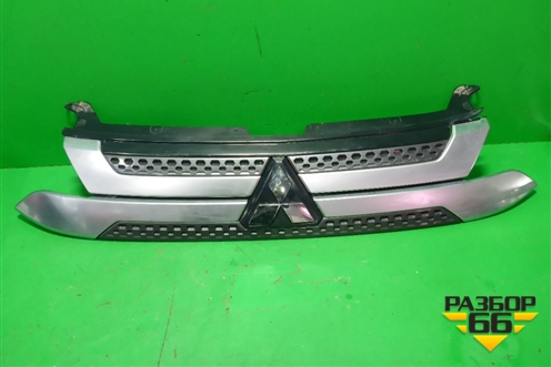 Решетка радиатора (после 2018г) (7450B298) для Mitsubishi Outlander с 2012-2024г
