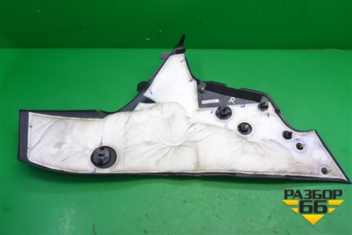 Накладка внутренняя консоли правая (GN15A046B26) для Ford EcoSport с 2014г
