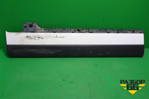 Накладка двери передней левой (CK5221065ADW) для Land Rover Range Rover 4 с 2013-2022г