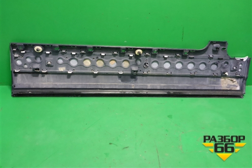 Накладка двери передней левой (CK5221065ADW) для Land Rover Range Rover 4 с 2013-2022г