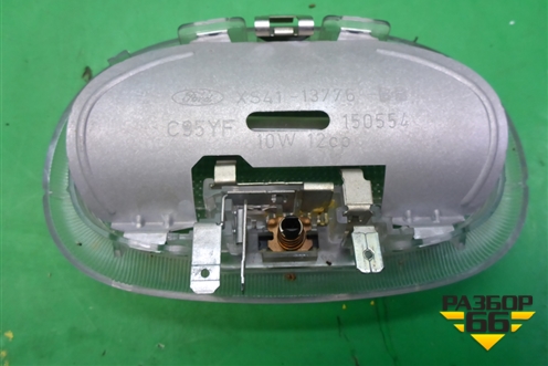 Плафон салонный центральный (XS4113776BB) для Ford Fusion с 2002г