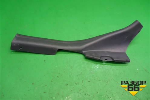 Накладка порога внутренняя заднего правого (858862D100) для Hyundai Elantra 3 (XD) с 2000-2010г