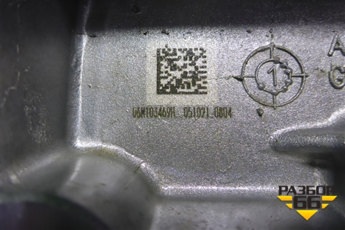 Головка блока цилиндров (левая 3.0л DCBD без валов новая) (06M103061AM) для Audi Q8 с 2018г