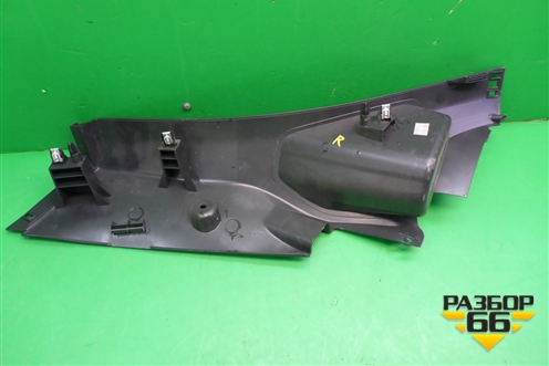 Обшивка стойки задняя нижняя правая (BM51A31016A) для Ford Focus 3 с 2011г