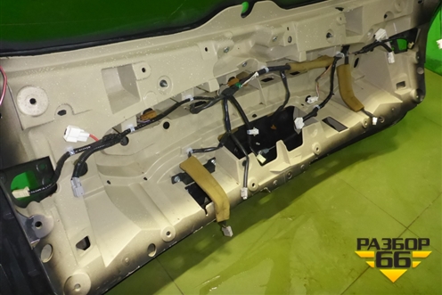 Дверь багажника со стеклом (901001CC0A) для Infiniti Infiniti FX35/37/50 QX70 (S51) с 2008-2013г