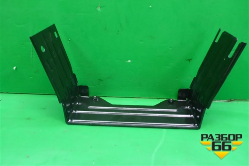 Кронштейн консоли передний (A1646801514) для Mercedes Benz ML-Klass W164 c 2005-2011г