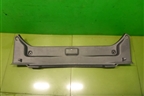 Обшивка багажника на заднюю панель (5838733140) для Toyota Camry V70 с 2017г (Камри)
