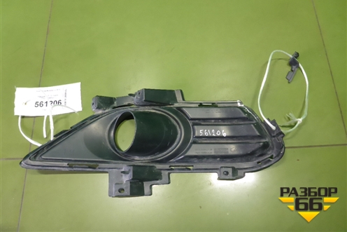 Накладка ПТФ левая (DS7319953P) для Ford Mondeo 5 с 2015г