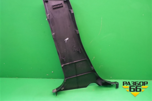 Обшивка стойки центральная нижняя правая (EG2168220) для Mazda CX 7 с 2006-2012г