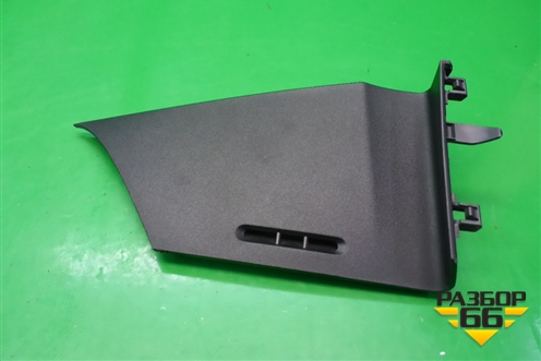 Накладка на торпедо (боковая верхняя правая) (EG2168169) для Mazda CX 7 с 2006-2012г