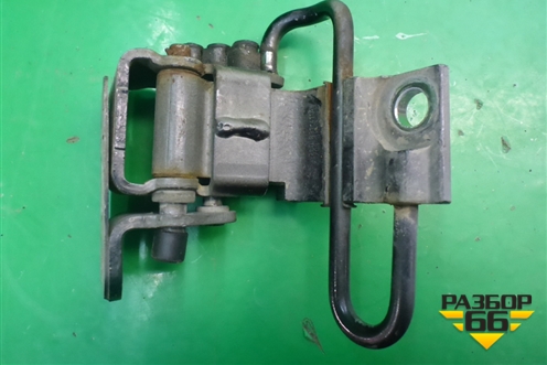 Петля двери передней левой нижняя (7L0831411A) для Volkswagen Touareg c 2002-2010г