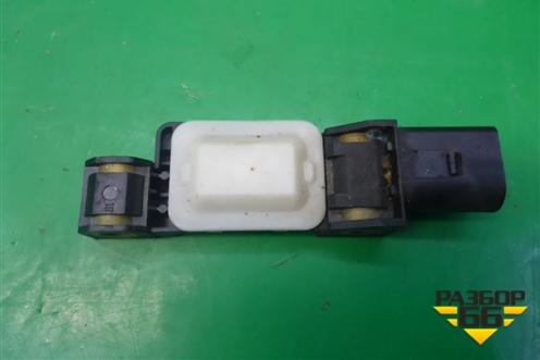 Датчик AIR BAG для Volkswagen Touareg c 2002-2010г