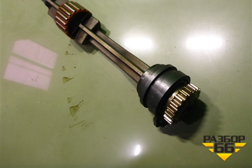 Вал балансирный (1.8-2.0л Gen3) (06H103333B) для Skoda Octavia (A7) с 2013г