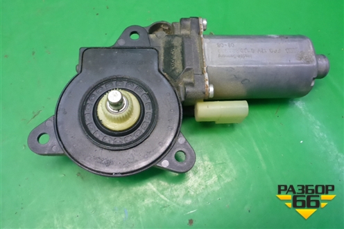 Моторчик стеклоподъёмника передний правый (0130821939) для Ford Fusion с 2002г