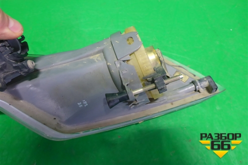 Фара противотуманная правая (9681060980) для Citroen C5 с 2008г