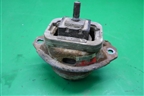Опора двигателя (KKB500441G) для Land Rover Discovery 3 с 2004-2009г