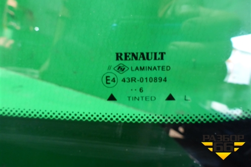 Стекло лобовое (с обогревом) (727122144R) для Renault Duster I с 2010-2021г