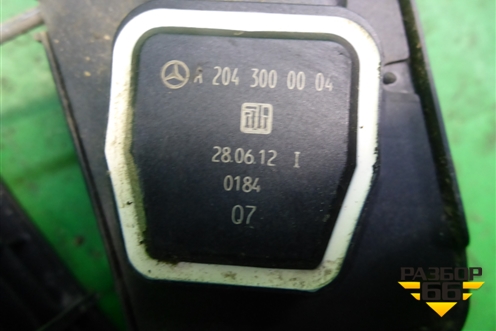 Педаль газа электронная (A2043000004) для Mercedes Benz E-Klass W212 с 2009-2016г