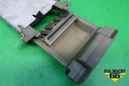 Ящик передней консоли (96327732) для Chevrolet Evanda с 2004г (Эванда)