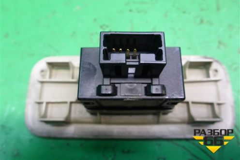 Кнопка закрывания двери багажника для Nissan Murano (Z51) с 2007-2015г