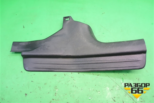 Накладка порога внутренняя заднего правого (MR417194) для Mitsubishi Lancer-9  с 2003-2008г