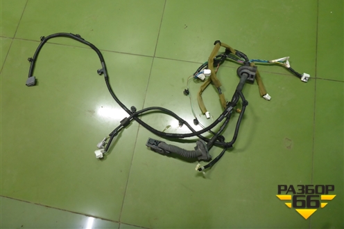 Проводка двери передней левой (241251ME2A) для Infiniti Infiniti M37/56 (Y51) с 2010-2013г