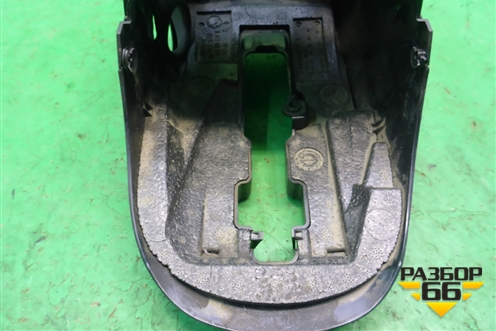 Кожух рулевой колонки (5J0858565) для Skoda Fabia с 2007-2014г