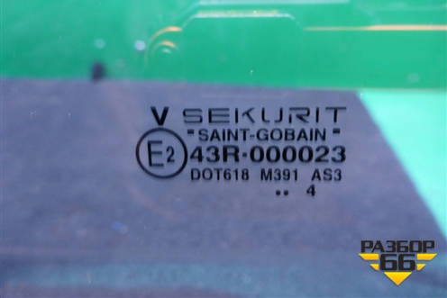 Стекло двери задней левой для Volkswagen Touareg c 2002-2010г