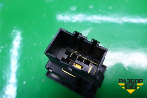 Кнопка аварийной сигнализации (7L6953235) для Volkswagen Touareg c 2002-2010г
