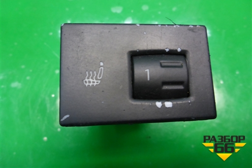 Кнопка обогрева сидений (7L6963570B) для Volkswagen Touareg c 2002-2010г