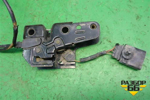 Замок капота (7L0823509A) для Volkswagen Touareg c 2002-2010г